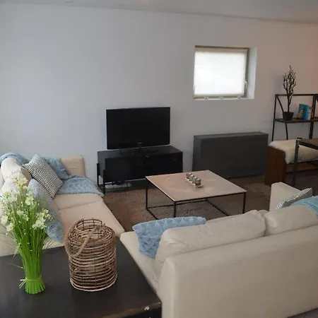 Badhuissuite Holiday home Ingelmunster