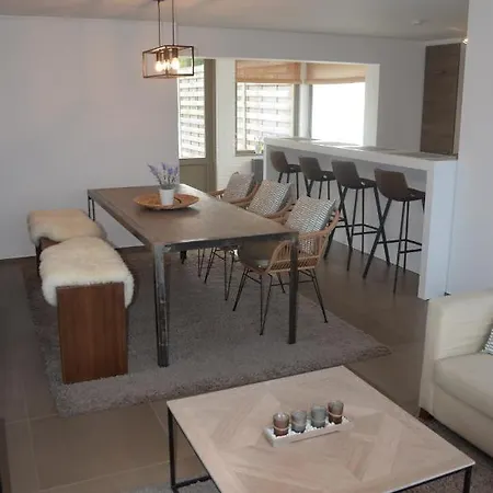 Badhuissuite Holiday home *